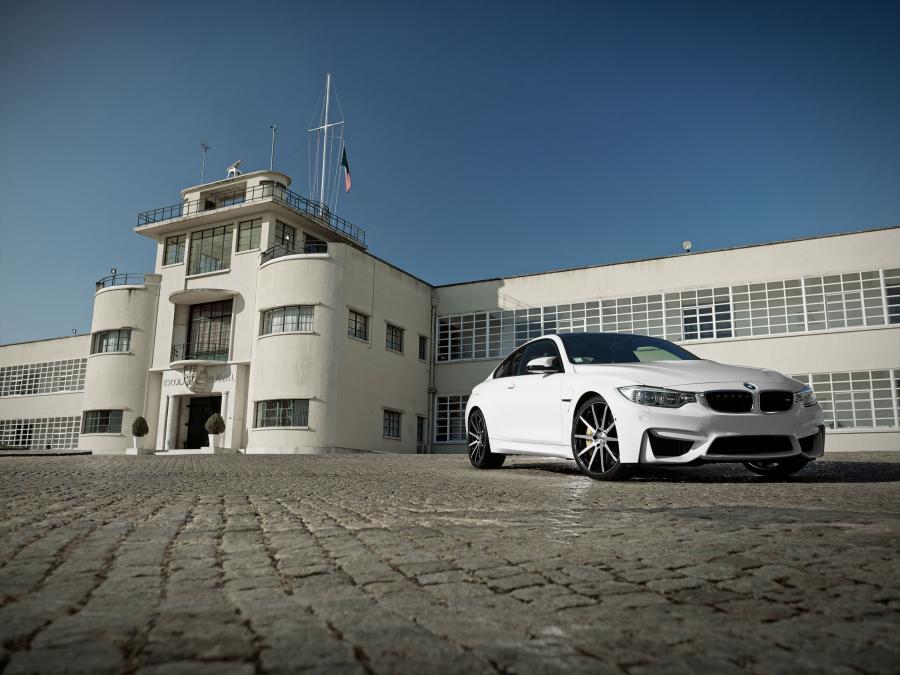  BMW M4 Coupe by AEZ Straight 2015 года  (фото 3 из 17)
